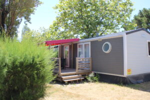 camping 4* avec cottage haut de gamme yelloh village